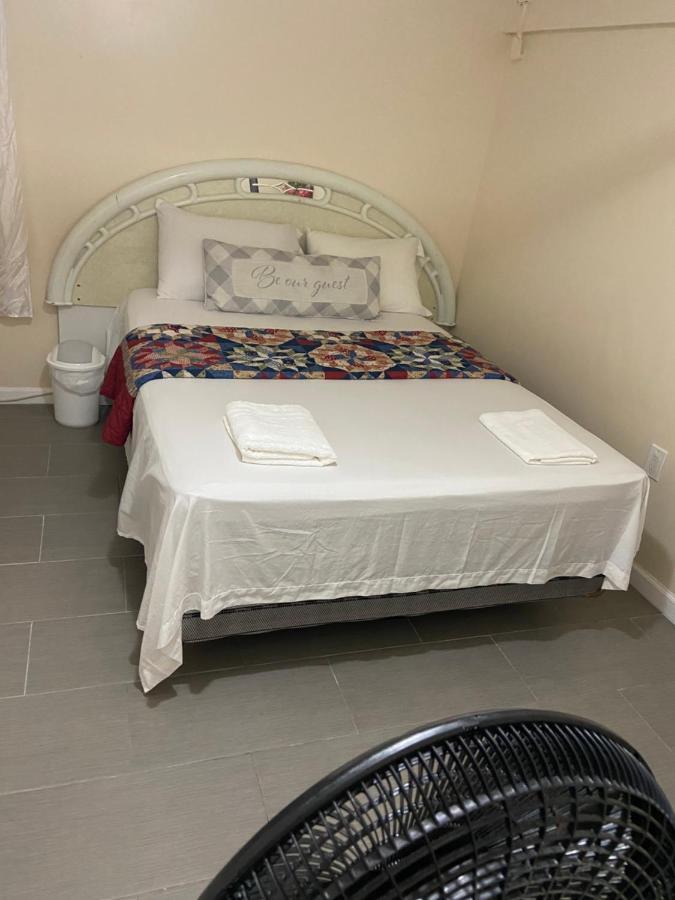 A Delightful Room In Queens New York Bagian luar foto