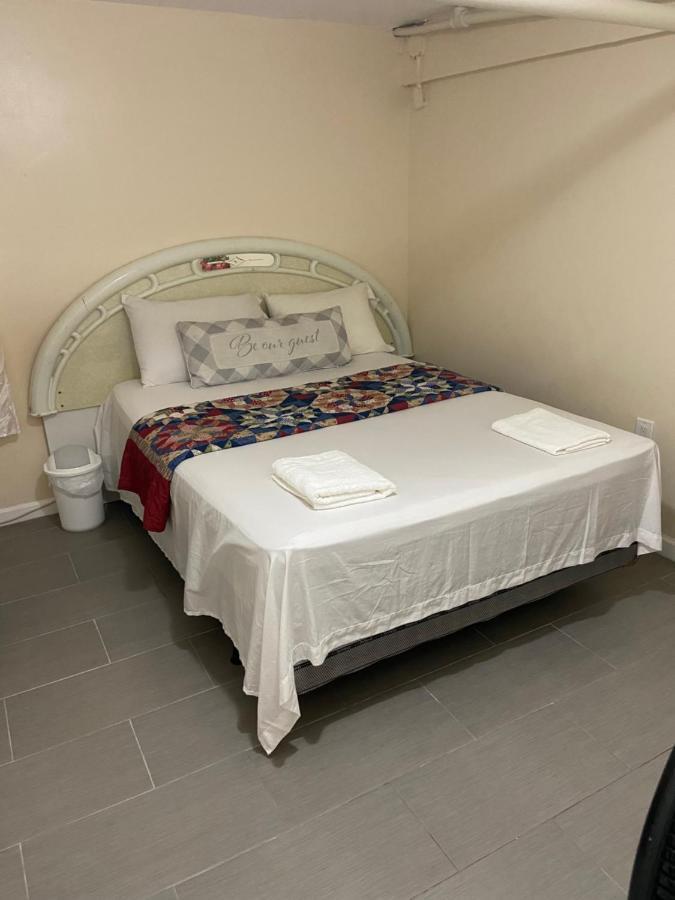 A Delightful Room In Queens New York Bagian luar foto