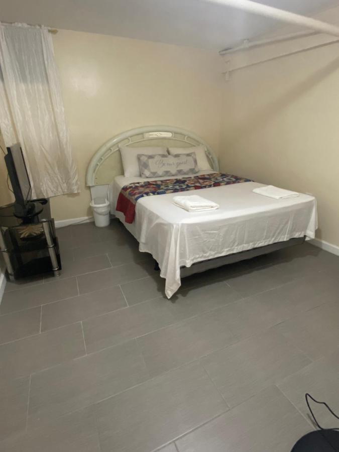 A Delightful Room In Queens New York Bagian luar foto